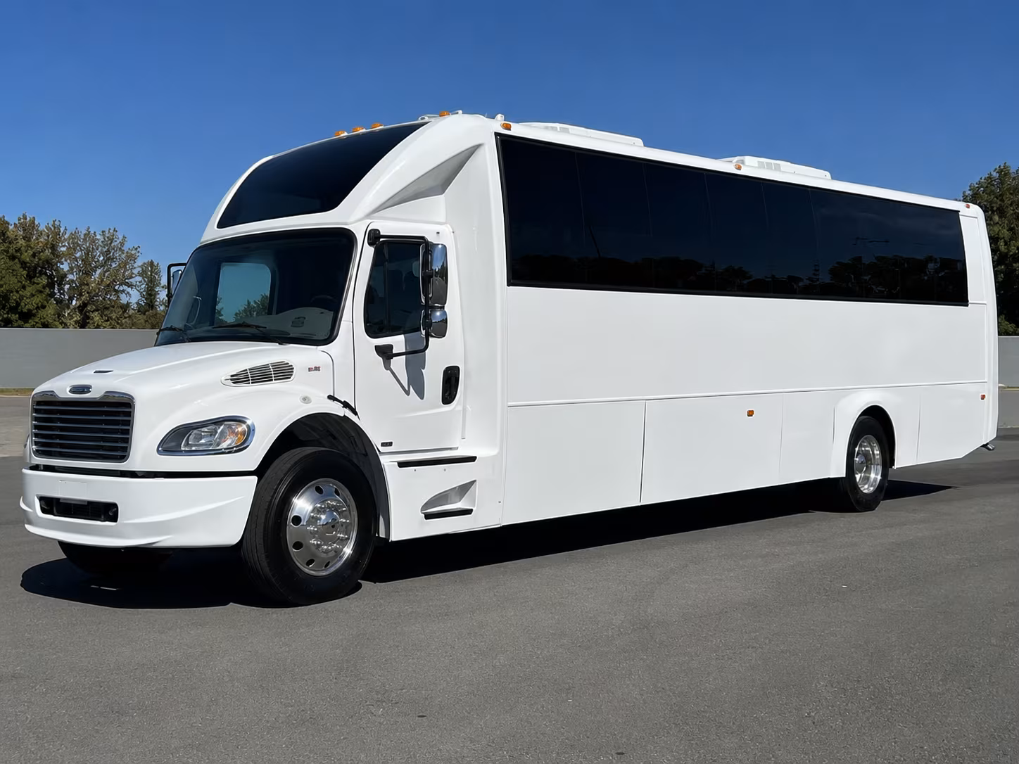 Los Angeles Winery Tour & Pub Crawl Transportation