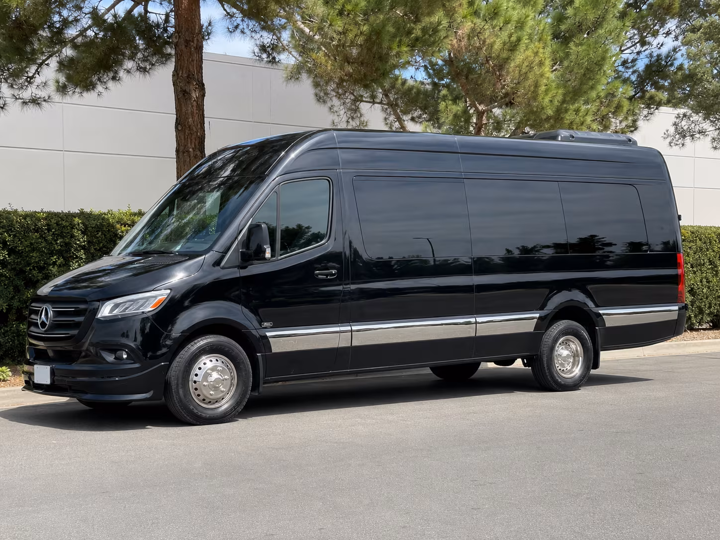 Oxnard Airport Shuttle & Transportation group transportation