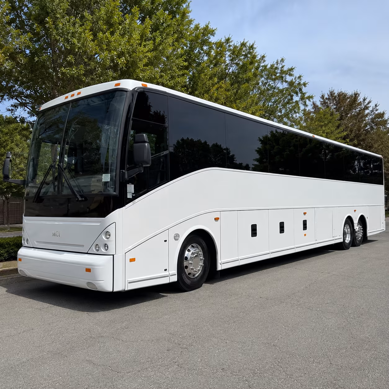 Oxnard Airport Shuttle & Transportation onboard seating