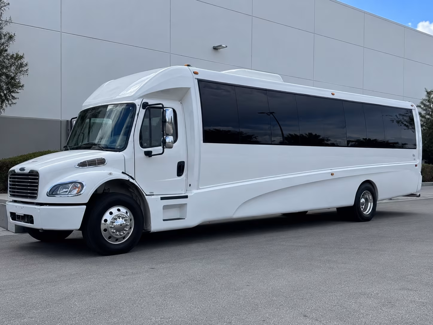 Oxnard Bachelor & Bachelorette Transportation party bus exterior