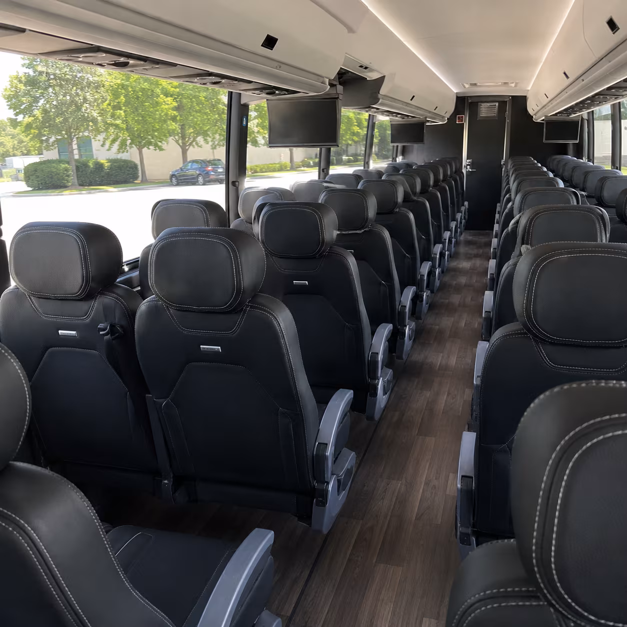 Oxnard Corporate Transportation pickup coordination