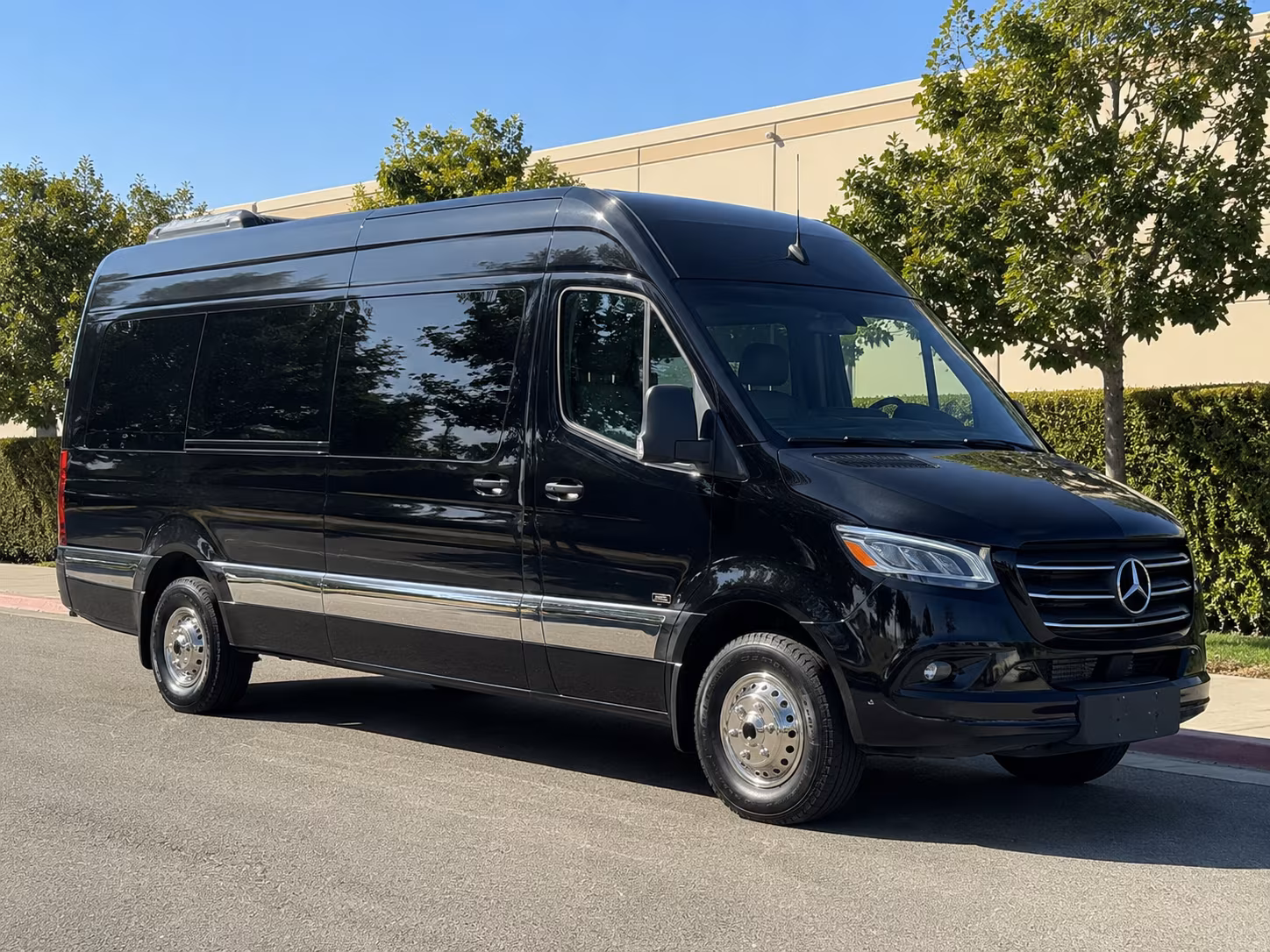 Santa Monica Concert Transportation & Shuttles