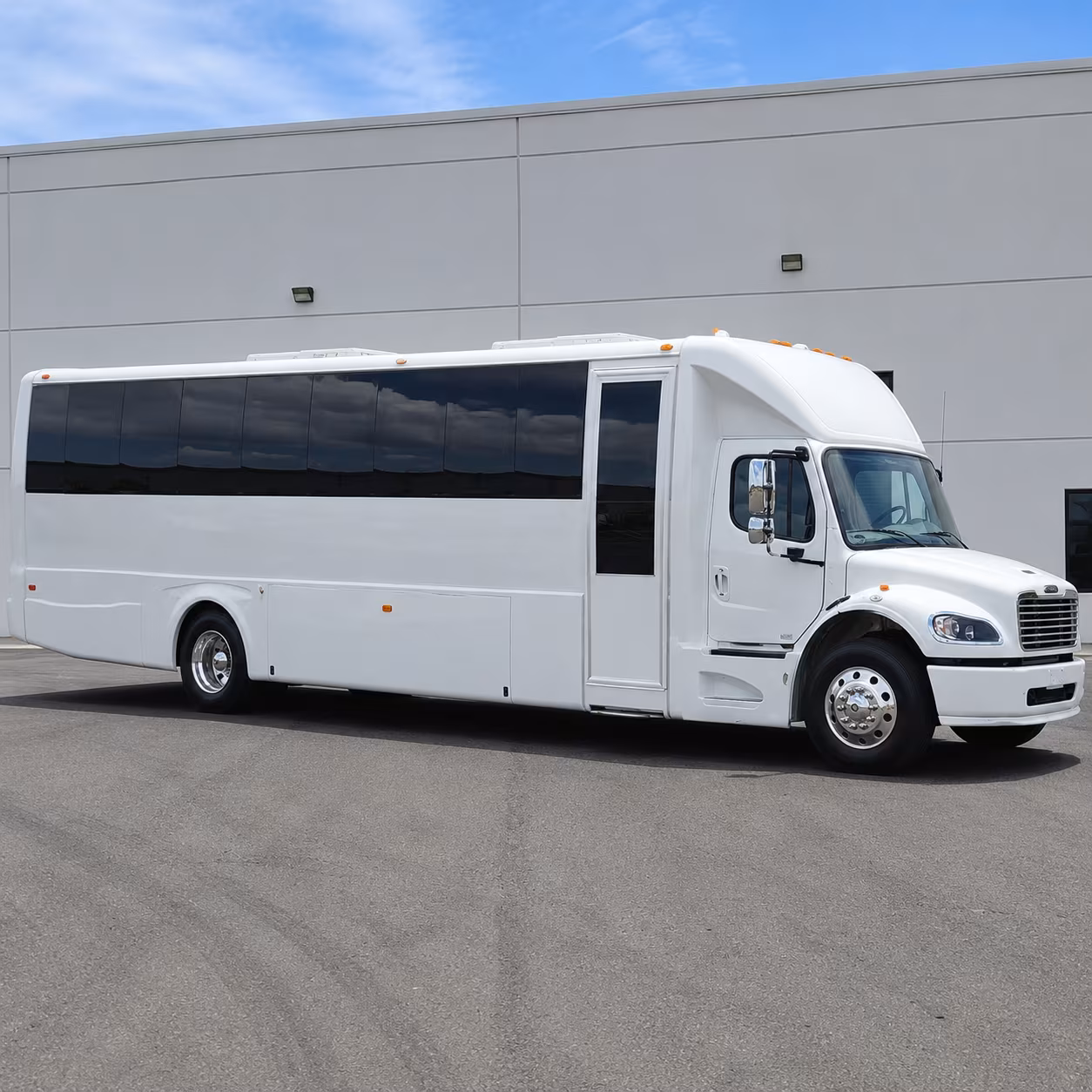 Simi Valley Winery Tour & Pub Crawl Transportation