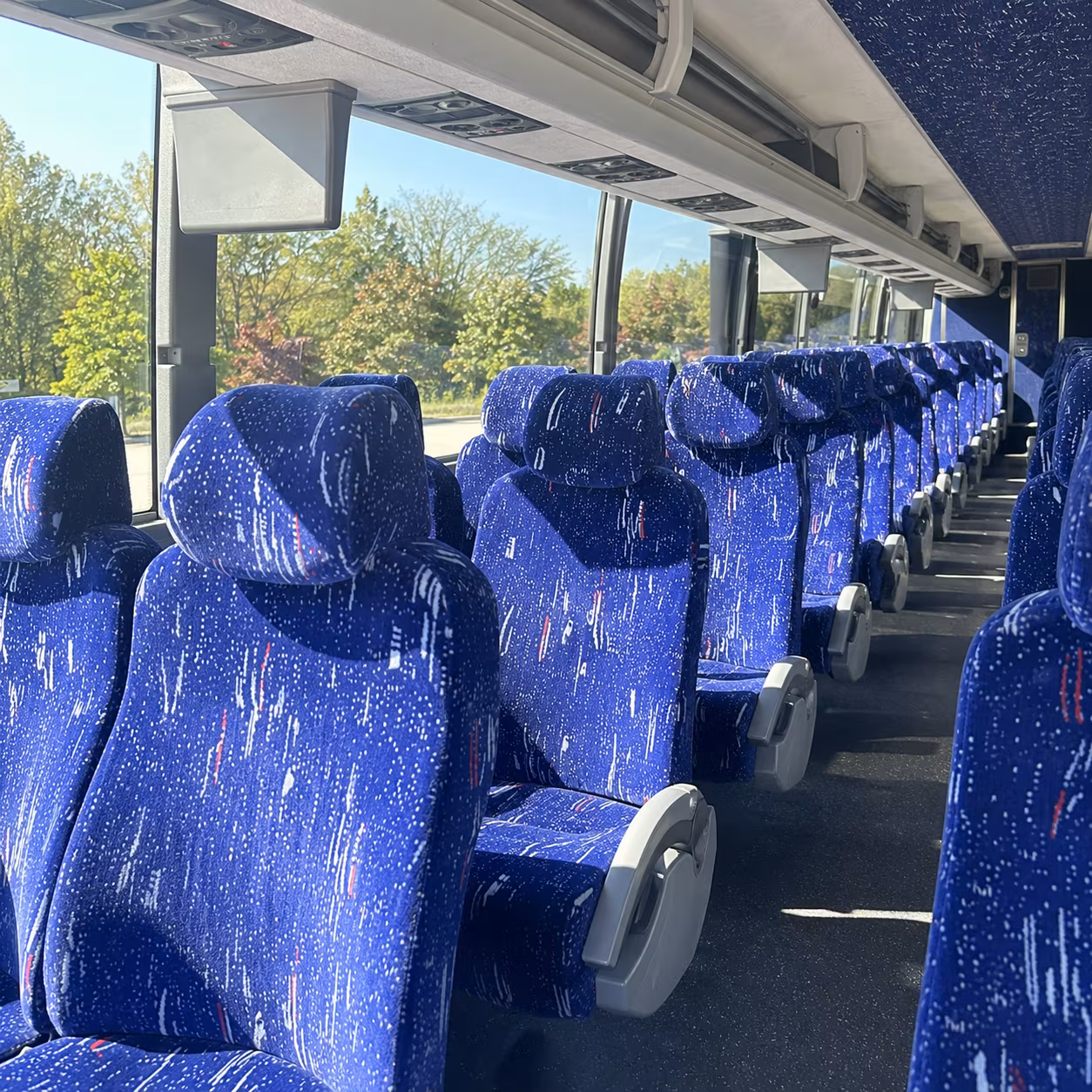 Thousand Oaks School Event & Field Trip Transportation